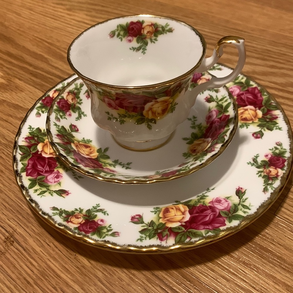 Royal Albert Salad, saucer plates and cup
